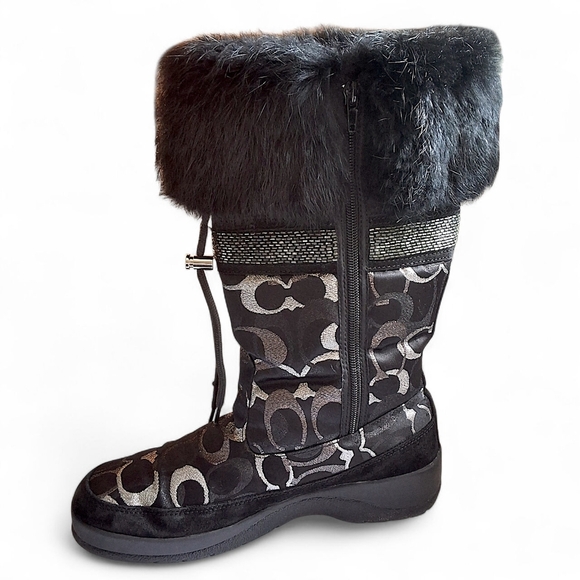 Coach Lizzie Signature Faux Fur Winter Boots Black Size 9 EUC - Picture 6 of 15